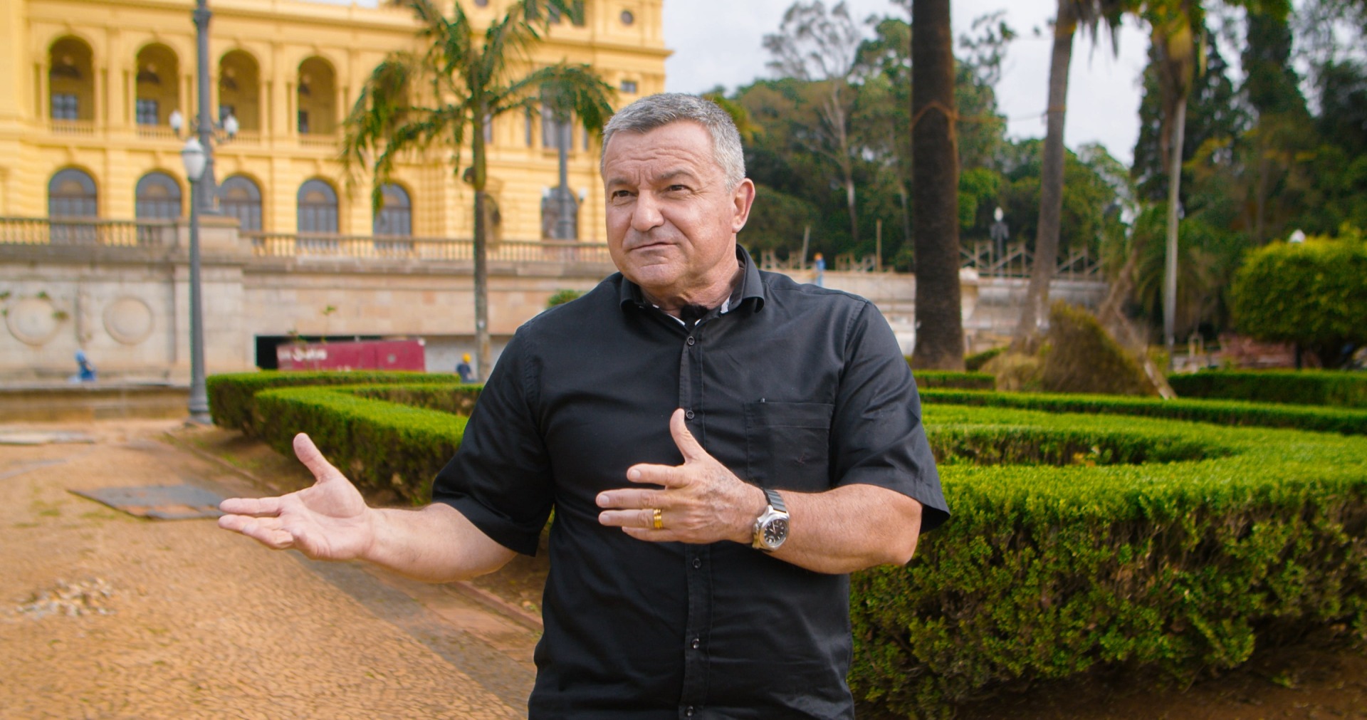 Eduardo Funari – Funari Paisagismo